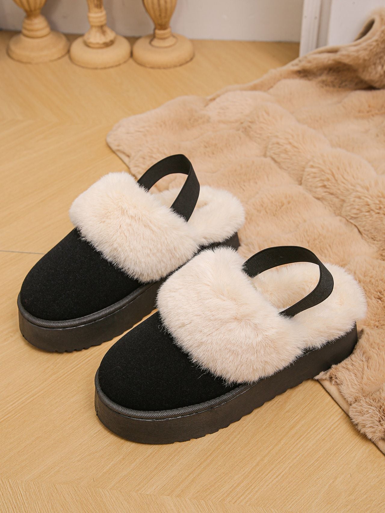 Faux Fur Round Toe Platform Slippers