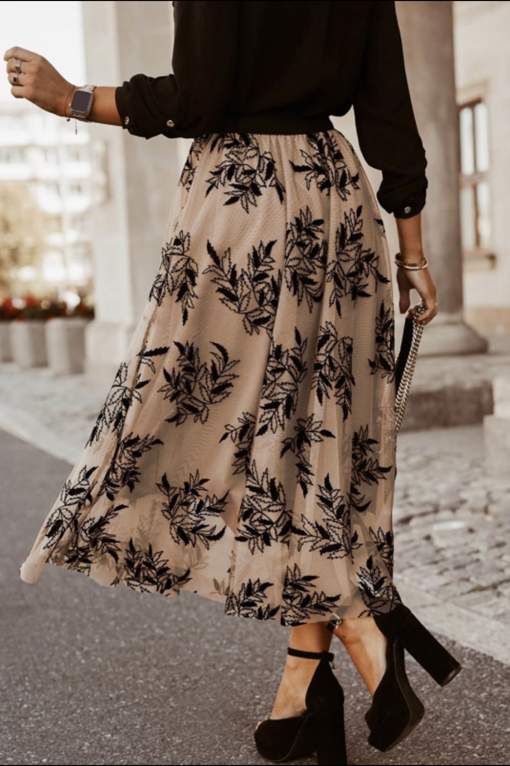 Leaf Elastic Waist Midi Skirt